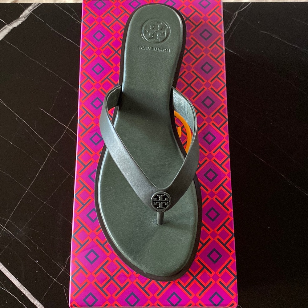 Tory Burch Benton Thong - Calf Leather